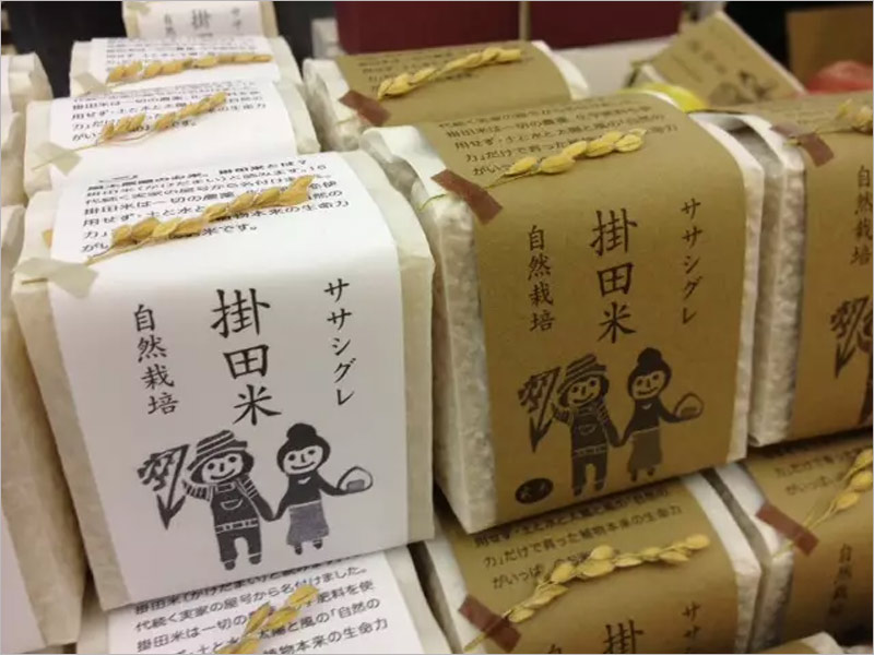日本大米包裝設(shè)計(jì)——簡(jiǎn)潔自然的設(shè)計(jì)風(fēng)格！