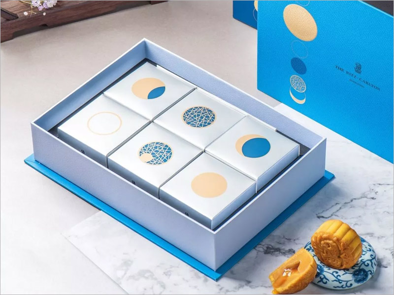 富力麗思卡爾頓酒店月餅包裝設(shè)計(jì)，簡潔清新風(fēng)，別具一格